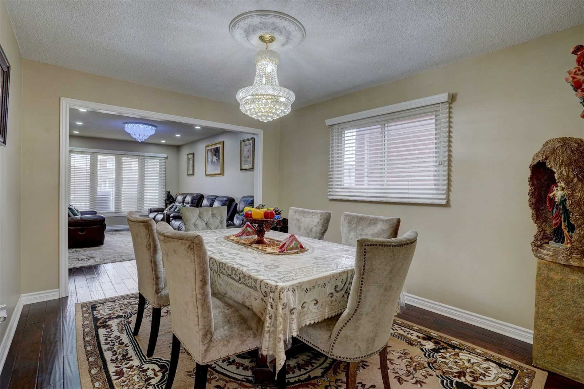 Listing W5839101 - Large Photo # 8