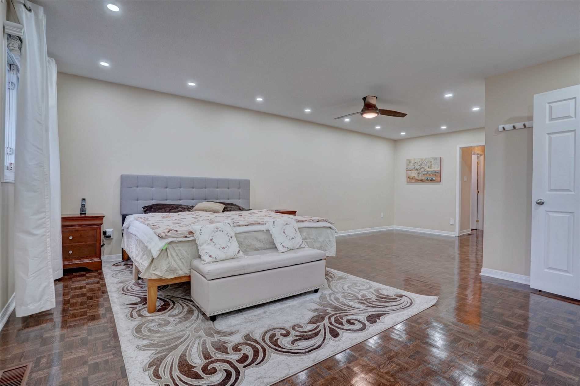 Listing W5839101 - Large Photo # 15