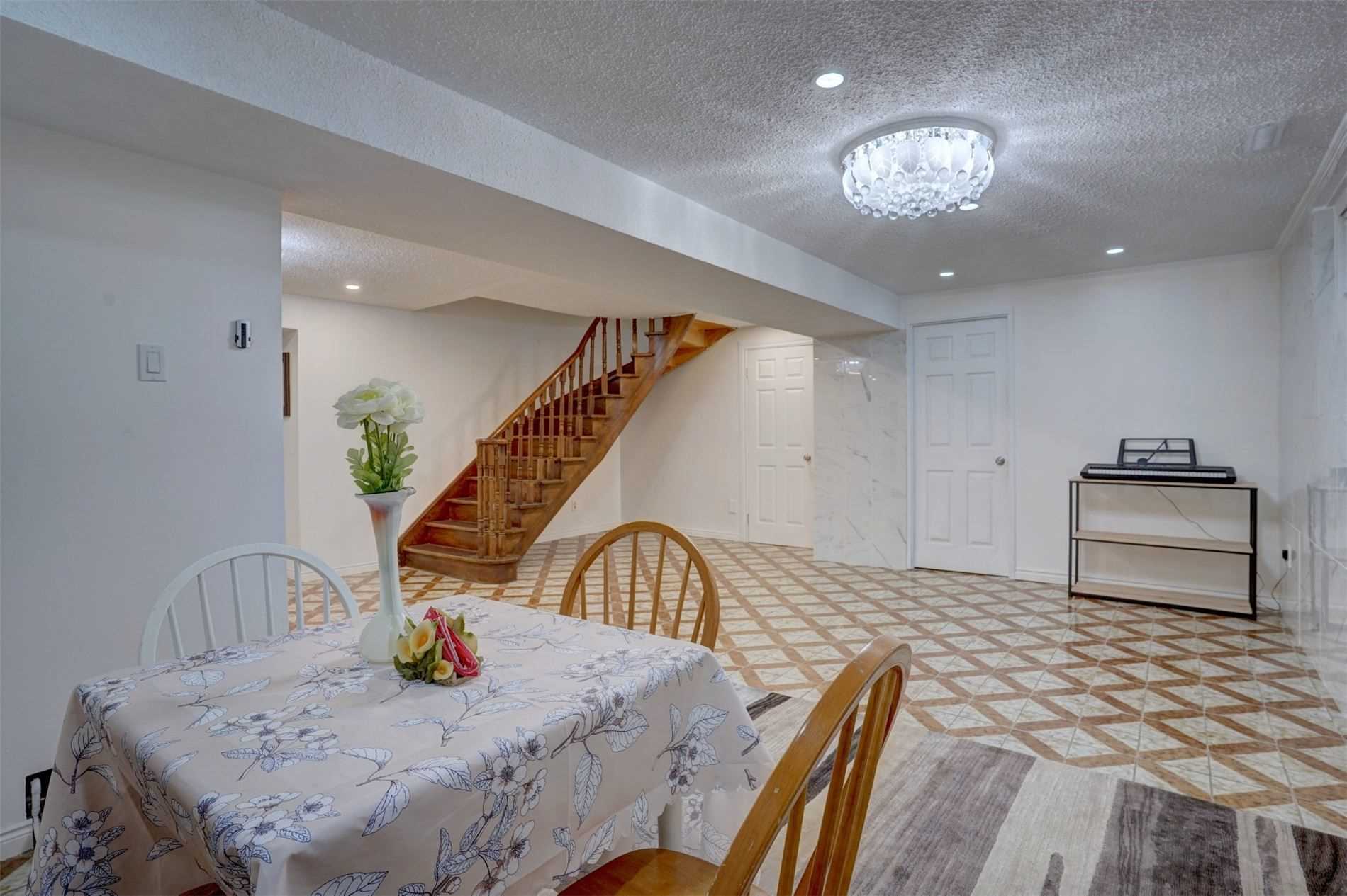 Listing W5839101 - Large Photo # 30
