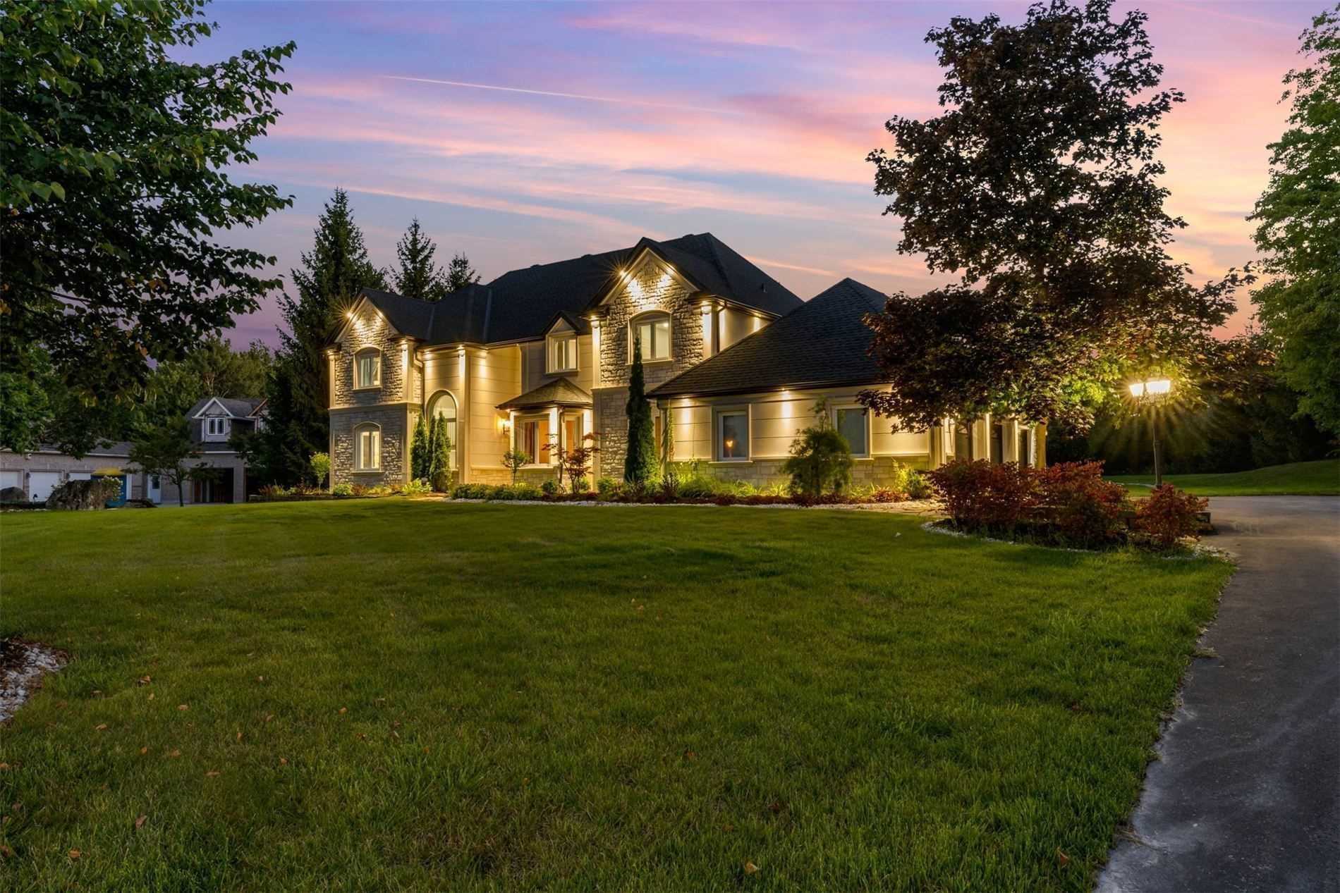 11135 Menzies Court