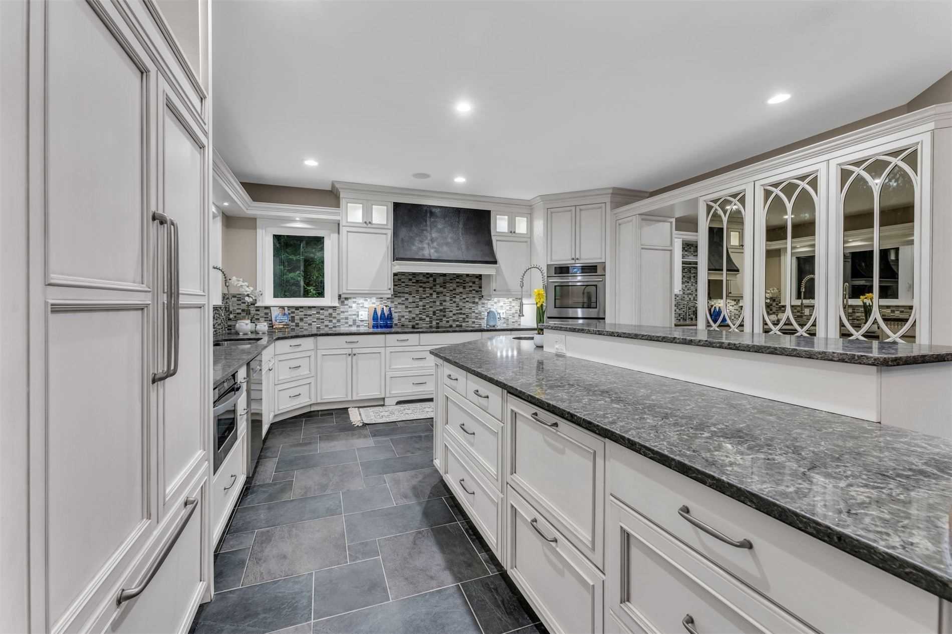11135 Menzies Court