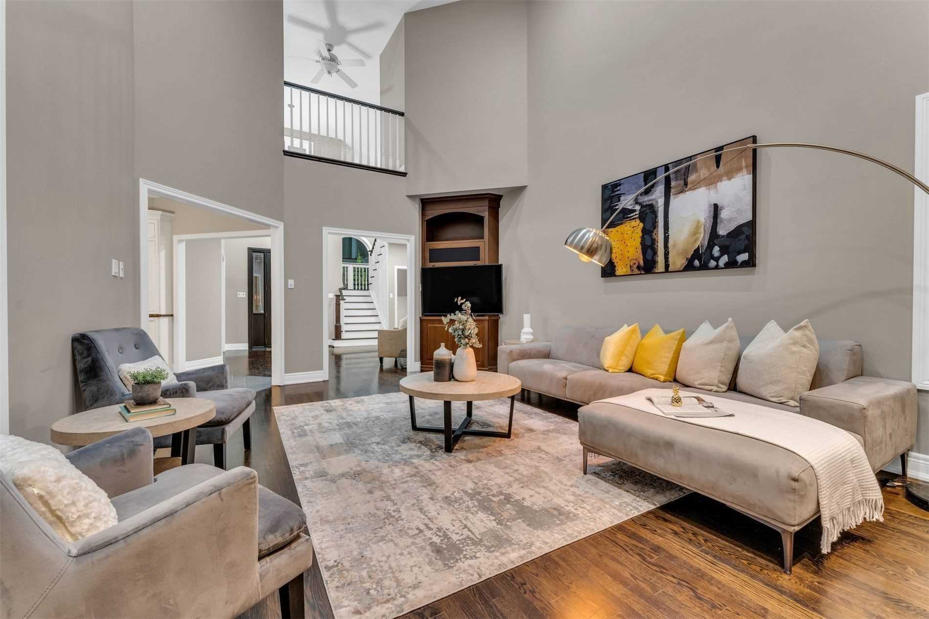 11135 Menzies Court