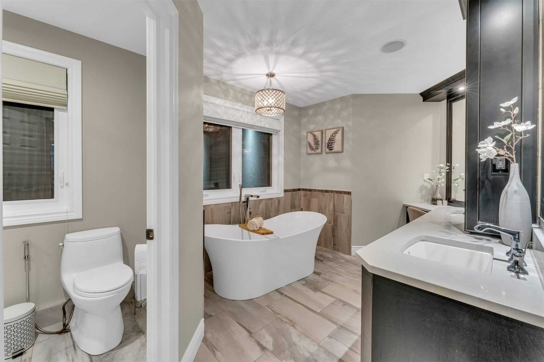 11135 Menzies Court