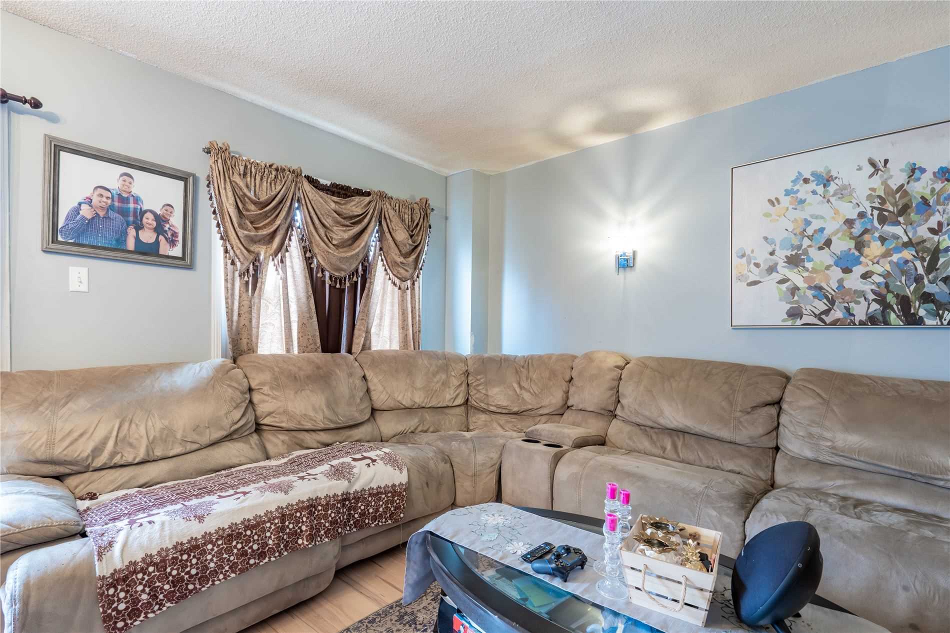 Listing W5839870 - Large Photo # 12