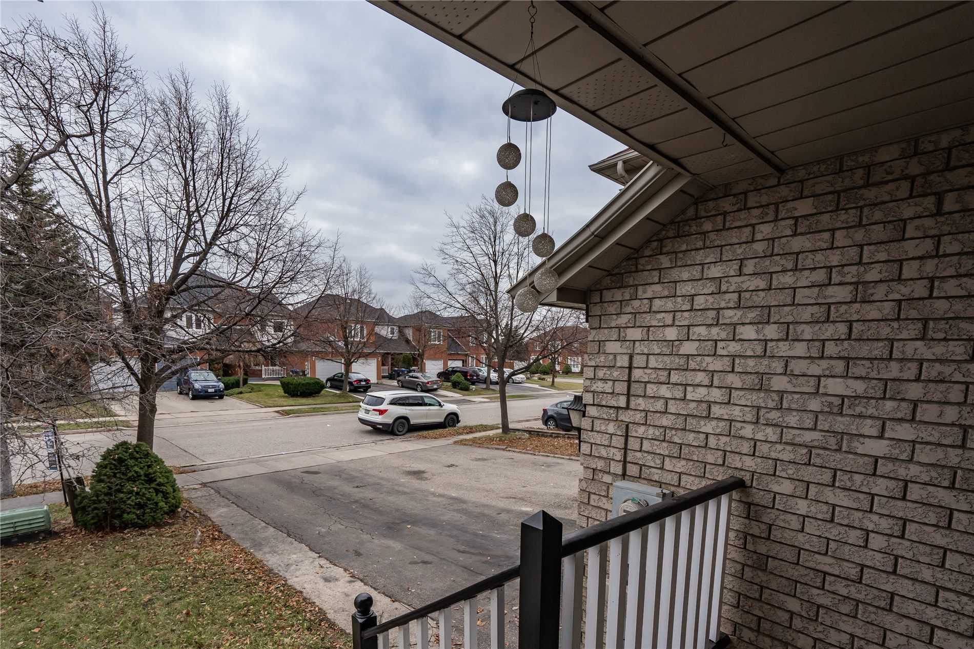 Listing W5839870 - Large Photo # 3