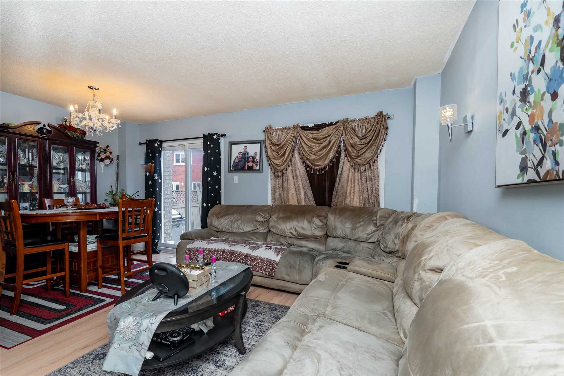 Listing W5839870 - Large Photo # 16