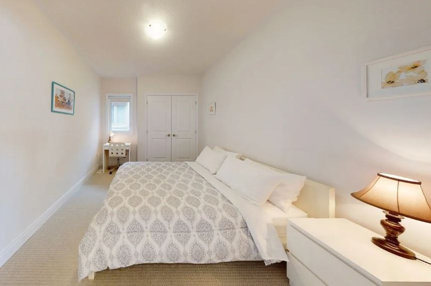 3478 Clayton Tr