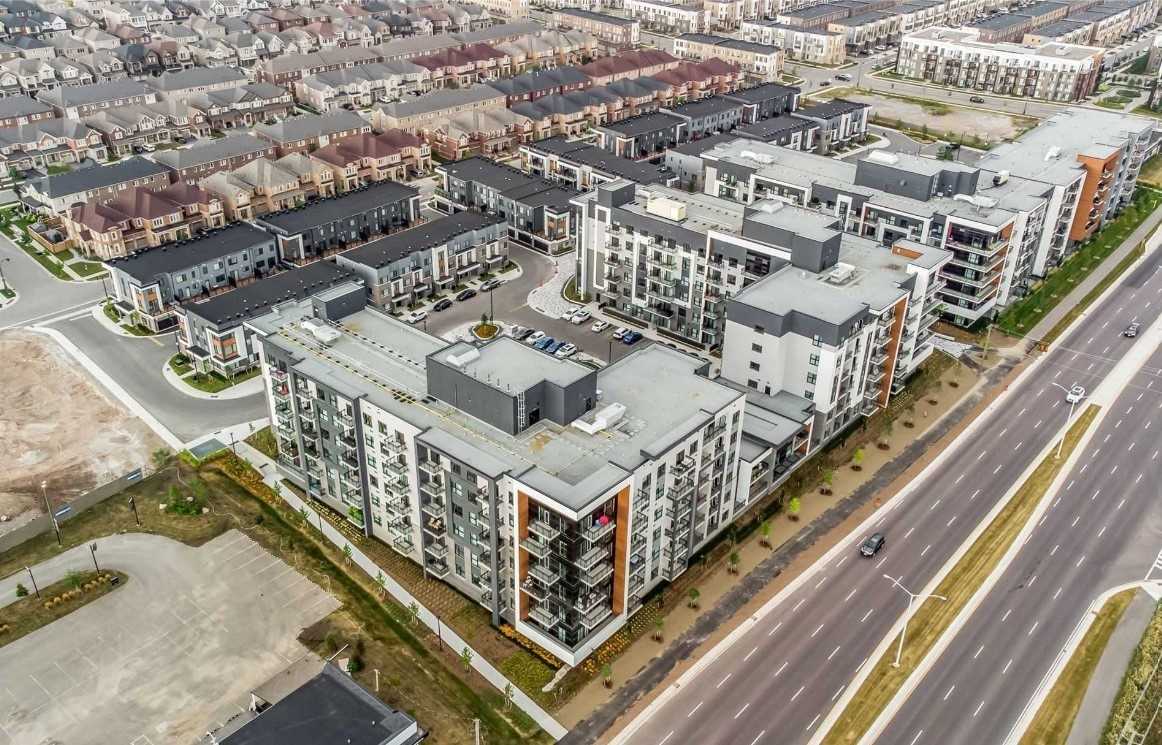 102 Grovewood Common Cres, #208
