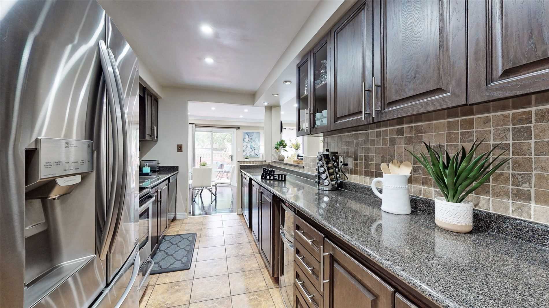 Listing W5841430 - Large Photo # 13