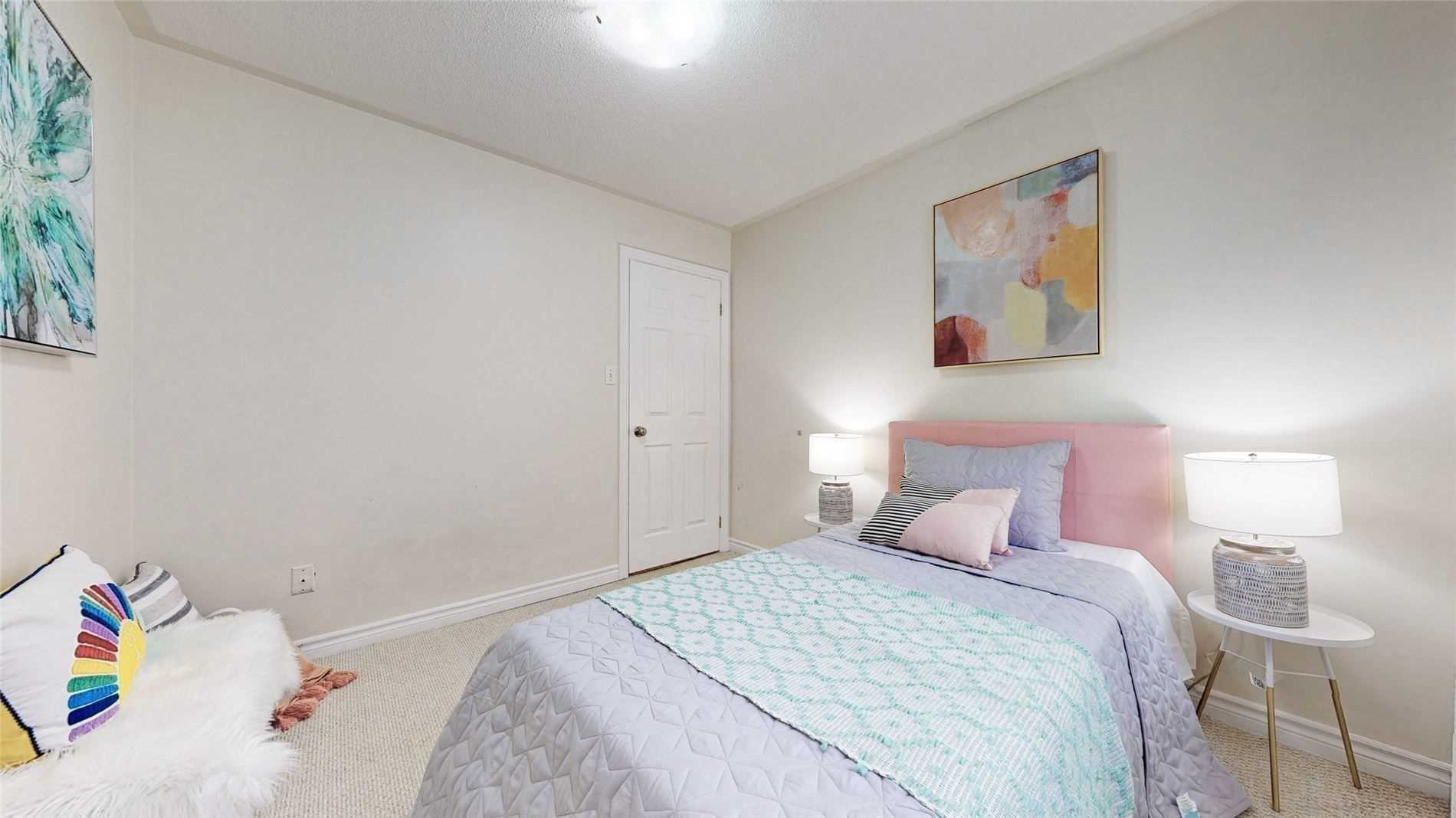Listing W5841430 - Large Photo # 32