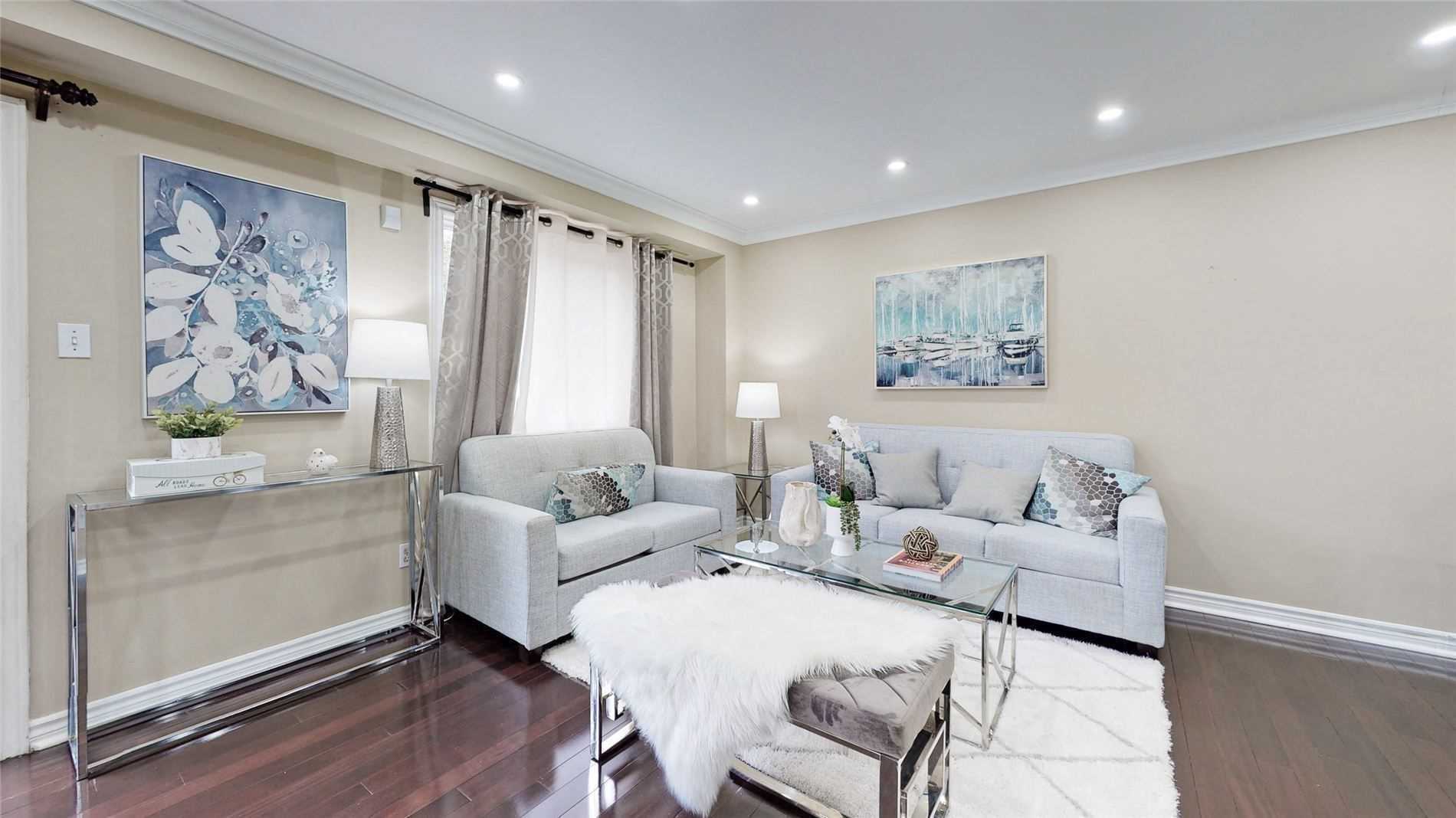 Listing W5841430 - Large Photo # 4