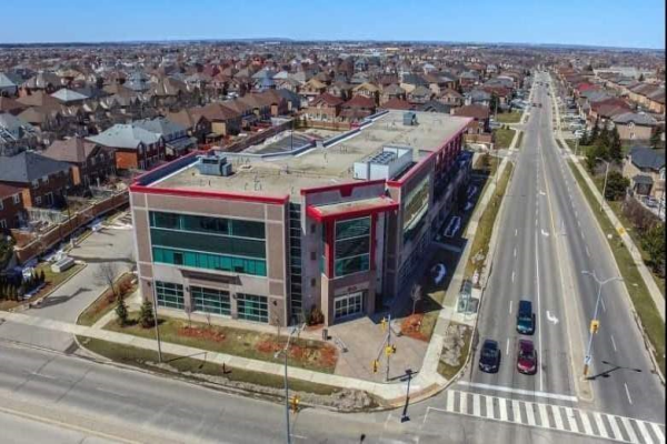 50 Sunny Meadow Blvd, Brampton
