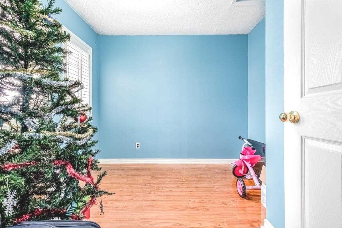 Listing W5842980 - Large Photo # 19
