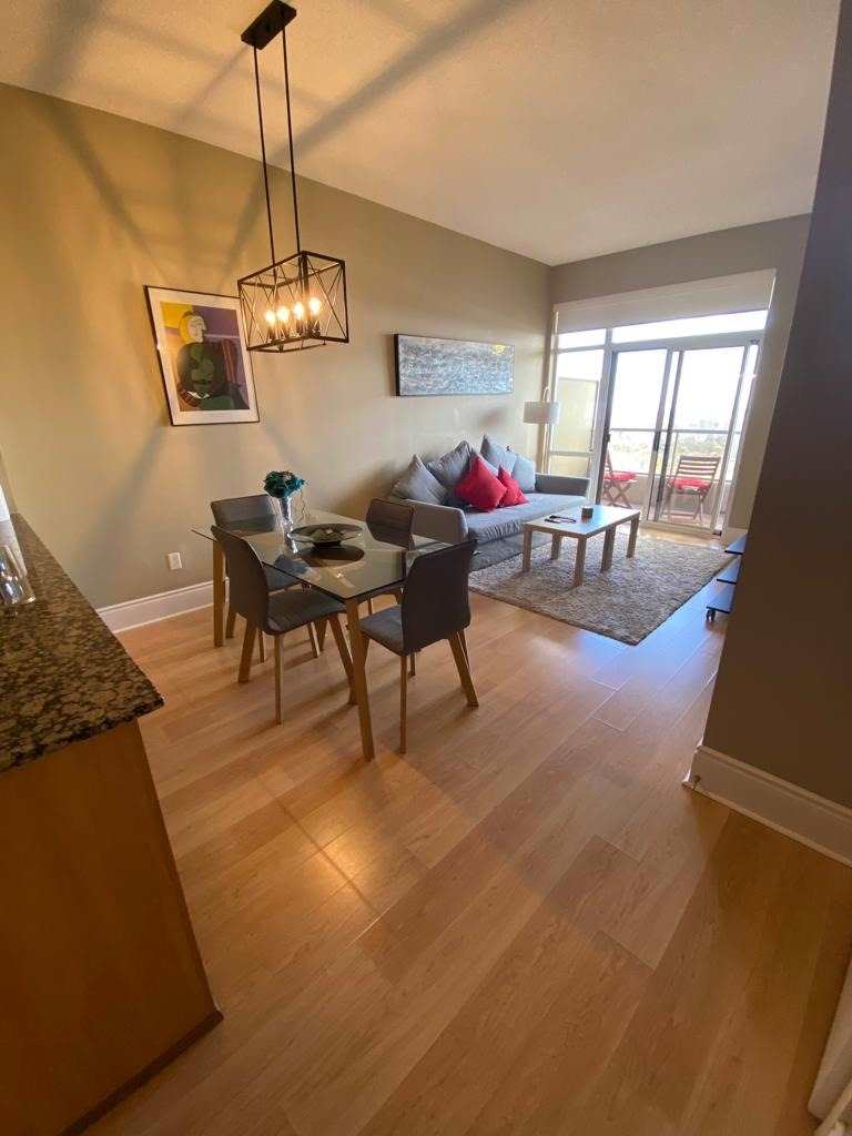 Listing W5842992 - Large Photo # 3