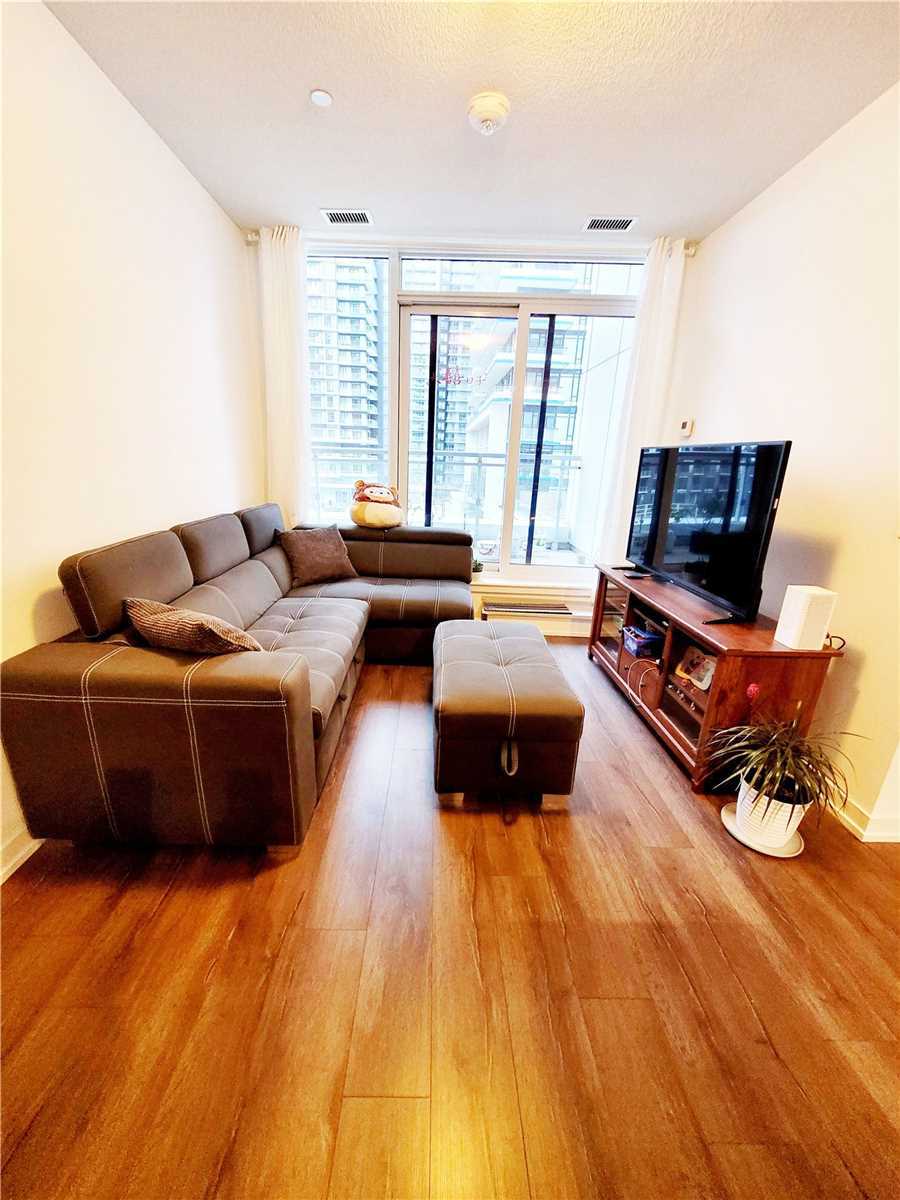 Listing W5843164 - Large Photo # 10