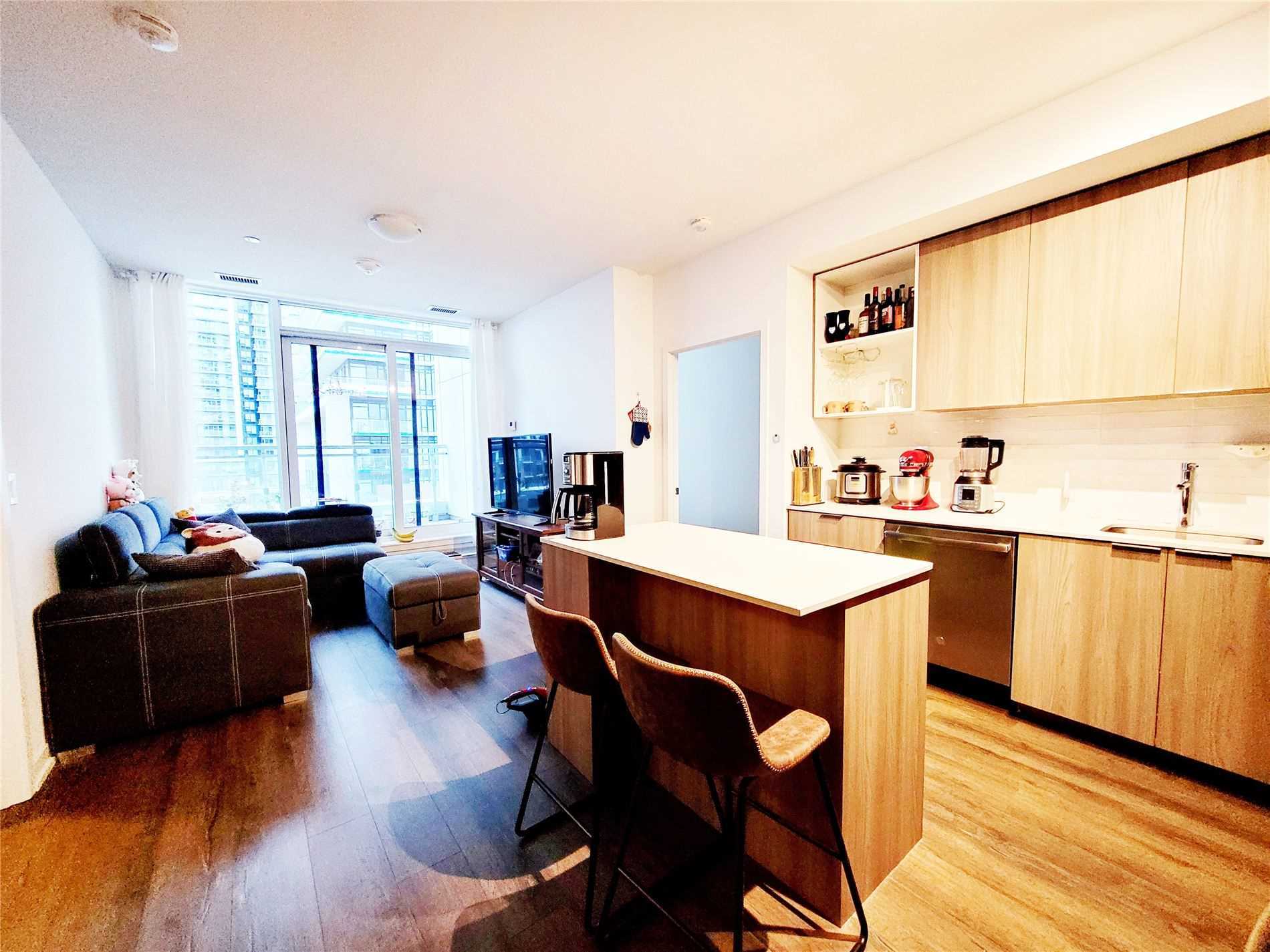 Listing W5843164 - Large Photo # 9