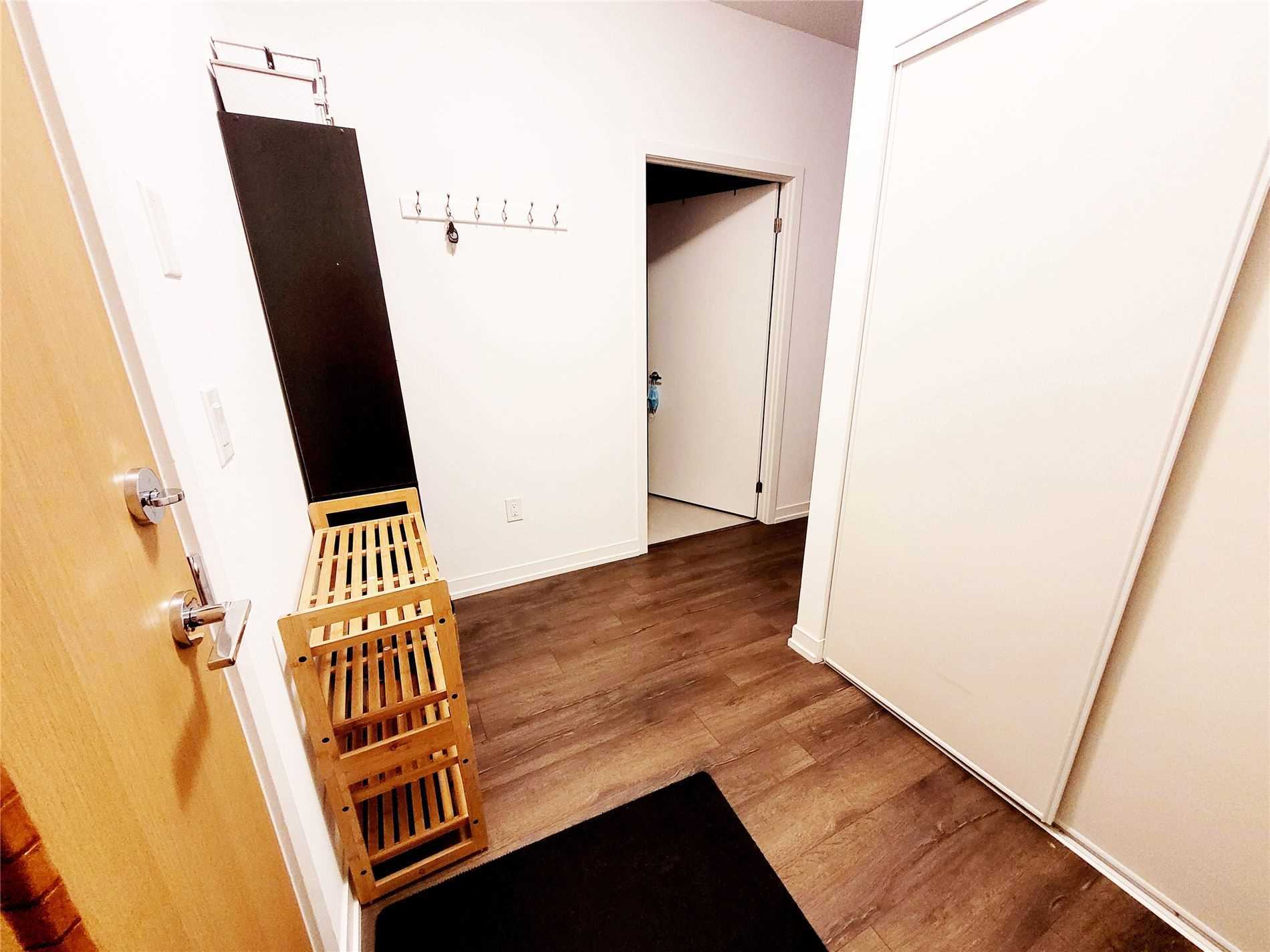 Listing W5843164 - Large Photo # 2