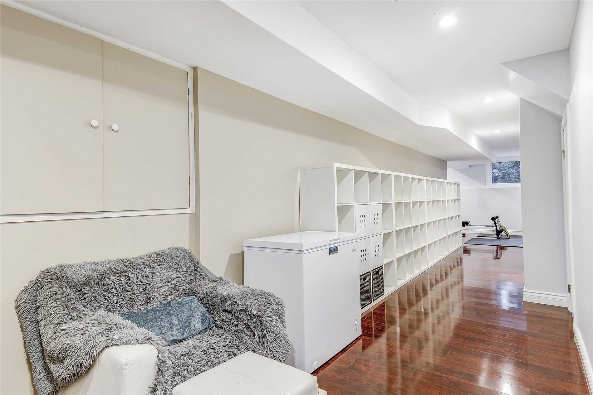 362 Plains Road E, #25