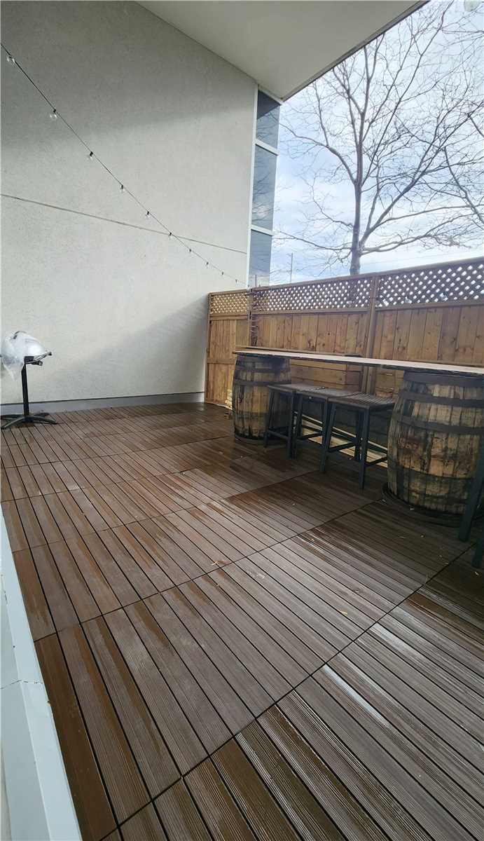 1040 The Queensway Avenue #110