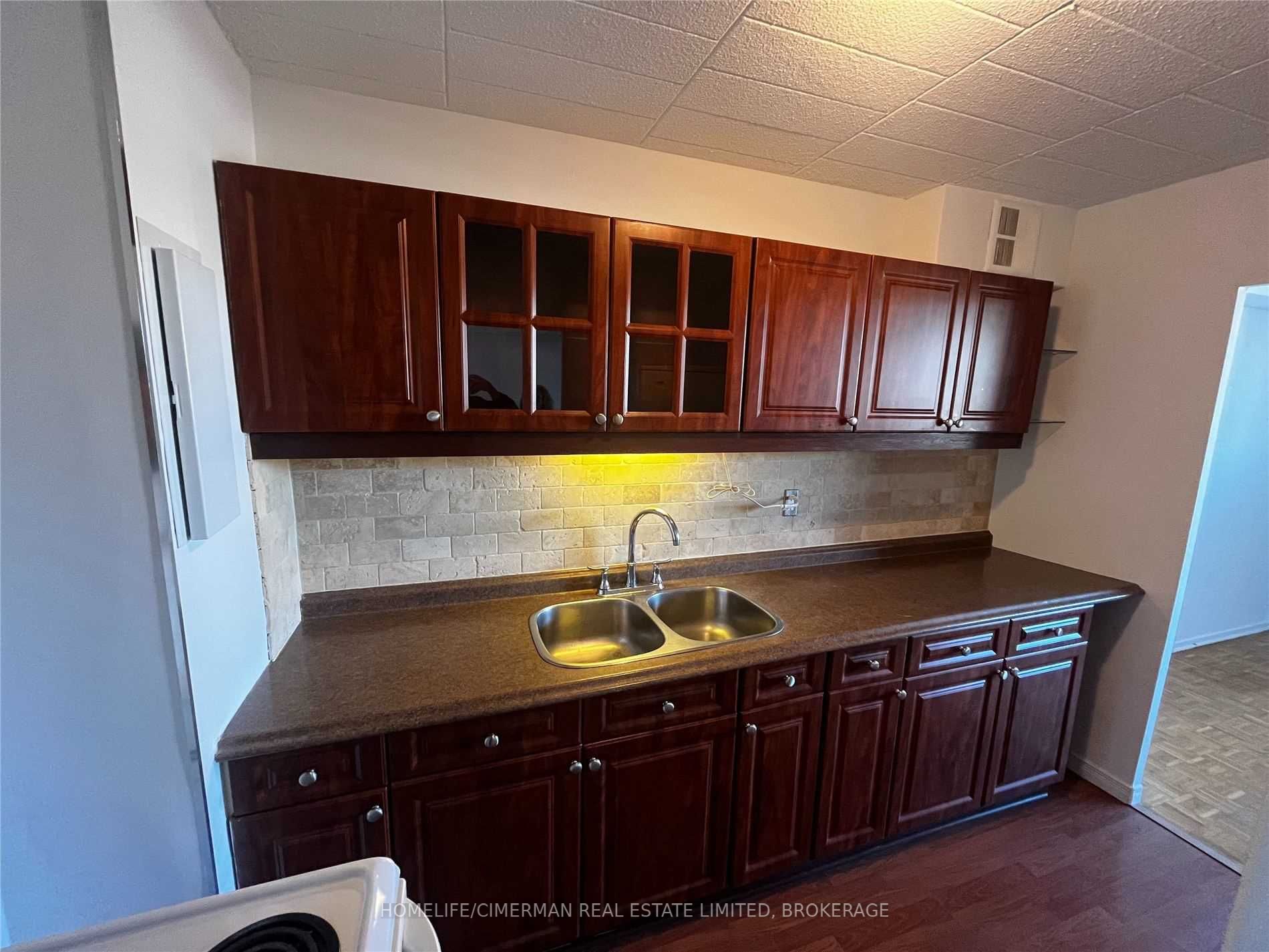 Listing W5843809 - Large Photo # 9