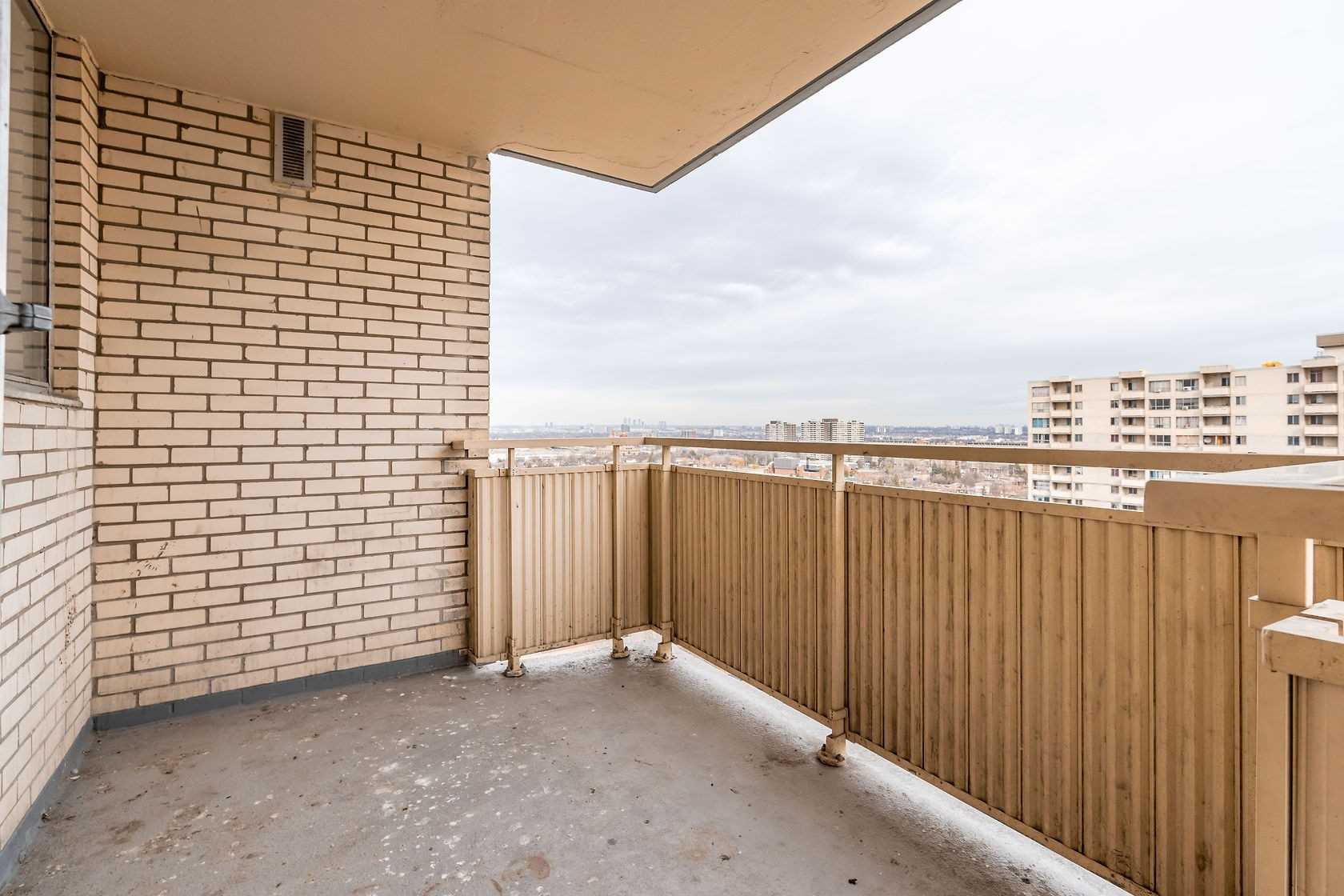 Listing W5844590 - Large Photo # 16