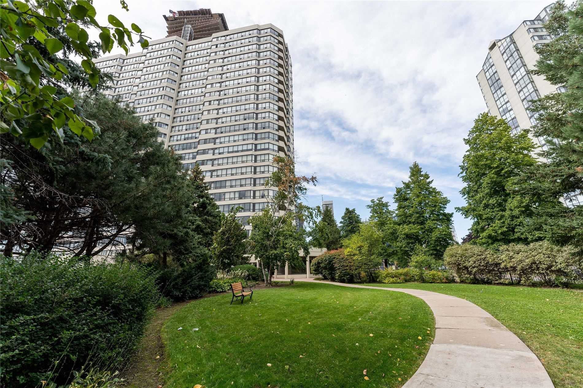 400 Webb Drive, #101