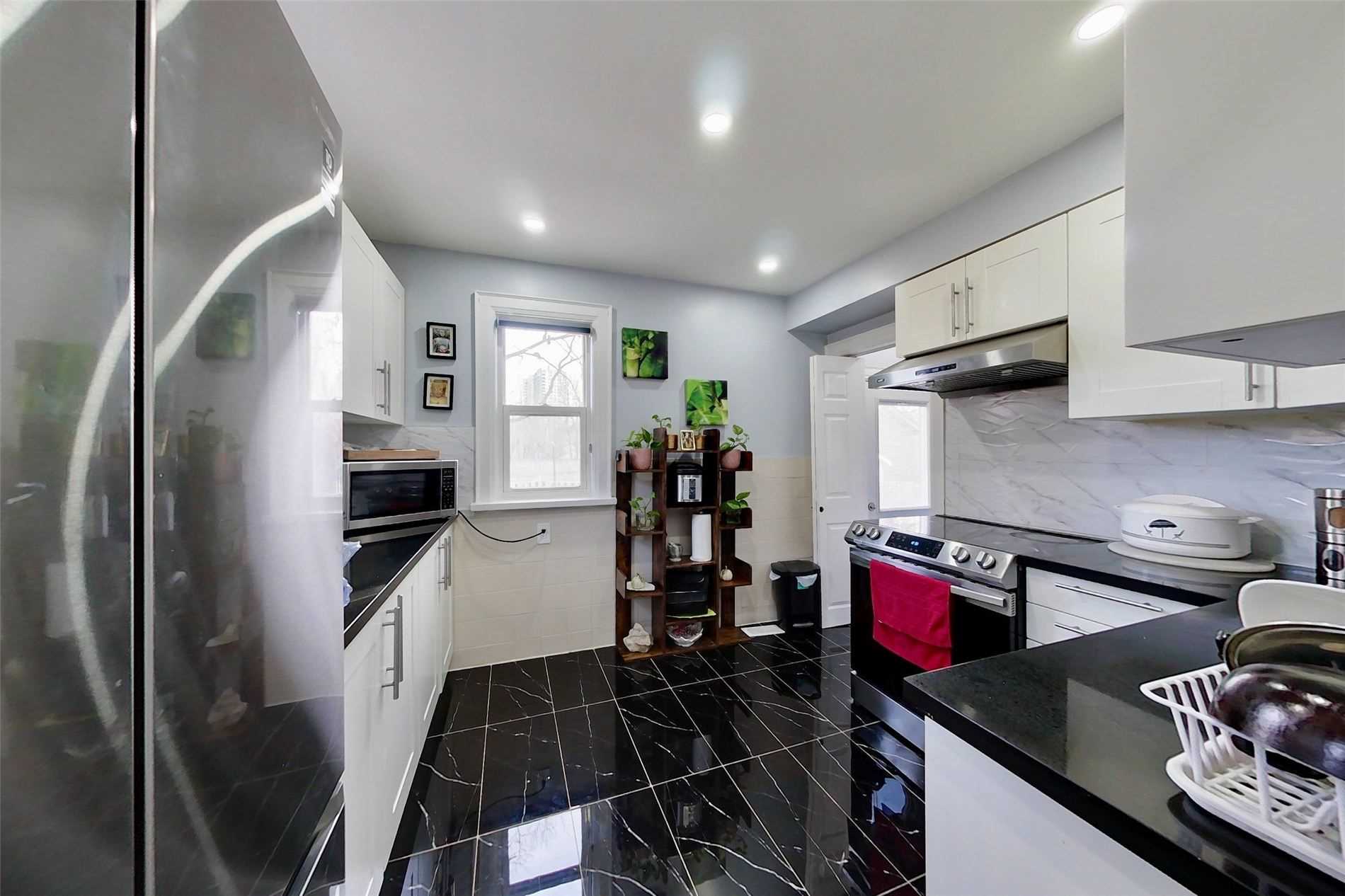 Listing W5845808 - Large Photo # 16