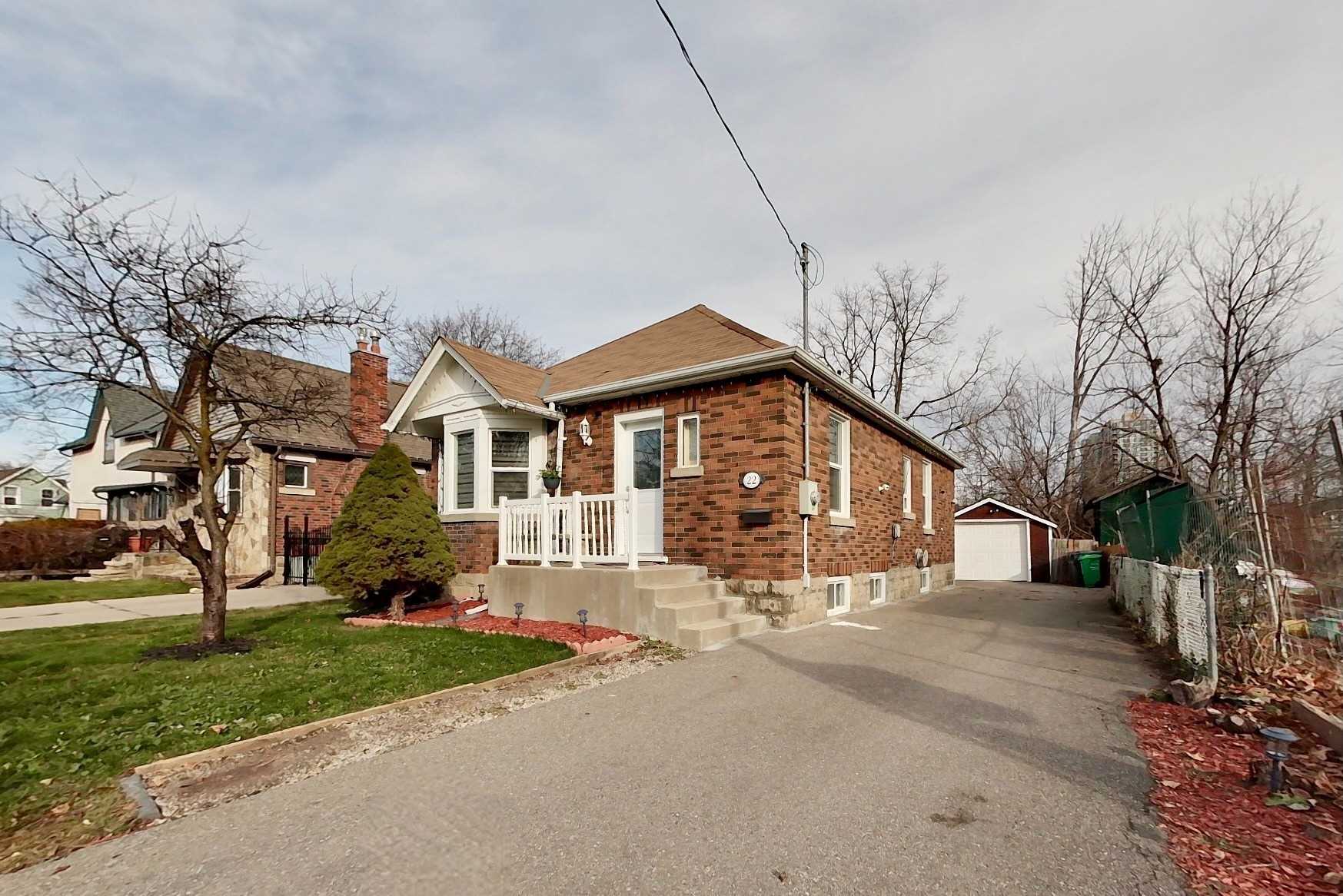 Listing W5845808 - Large Photo # 1