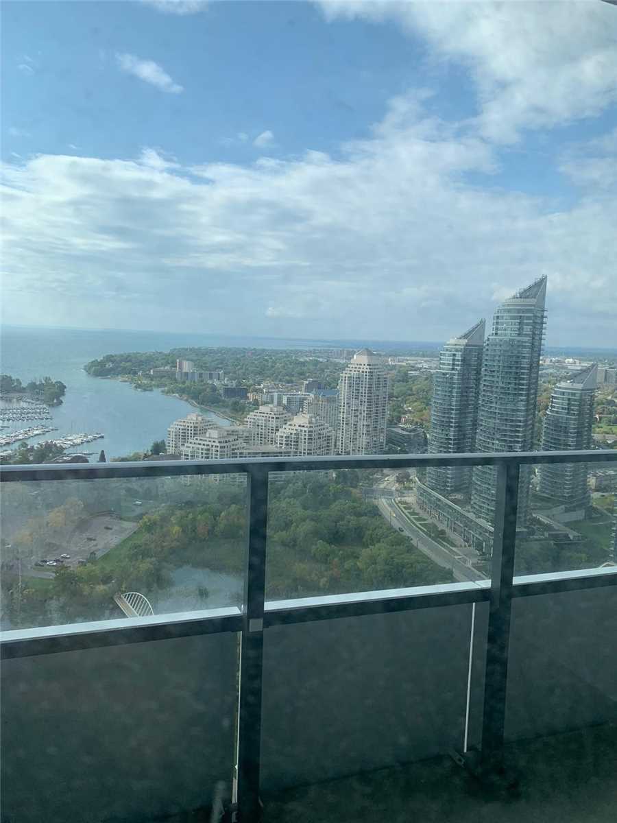 20 Shore Breeze Drive #3510