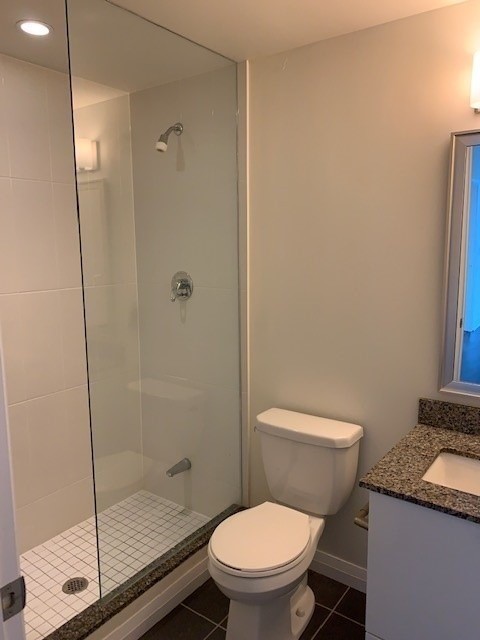 75 Eglinton Avenue W, #1504