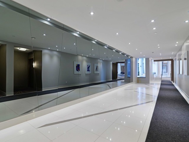 75 Eglinton Avenue W, #1504