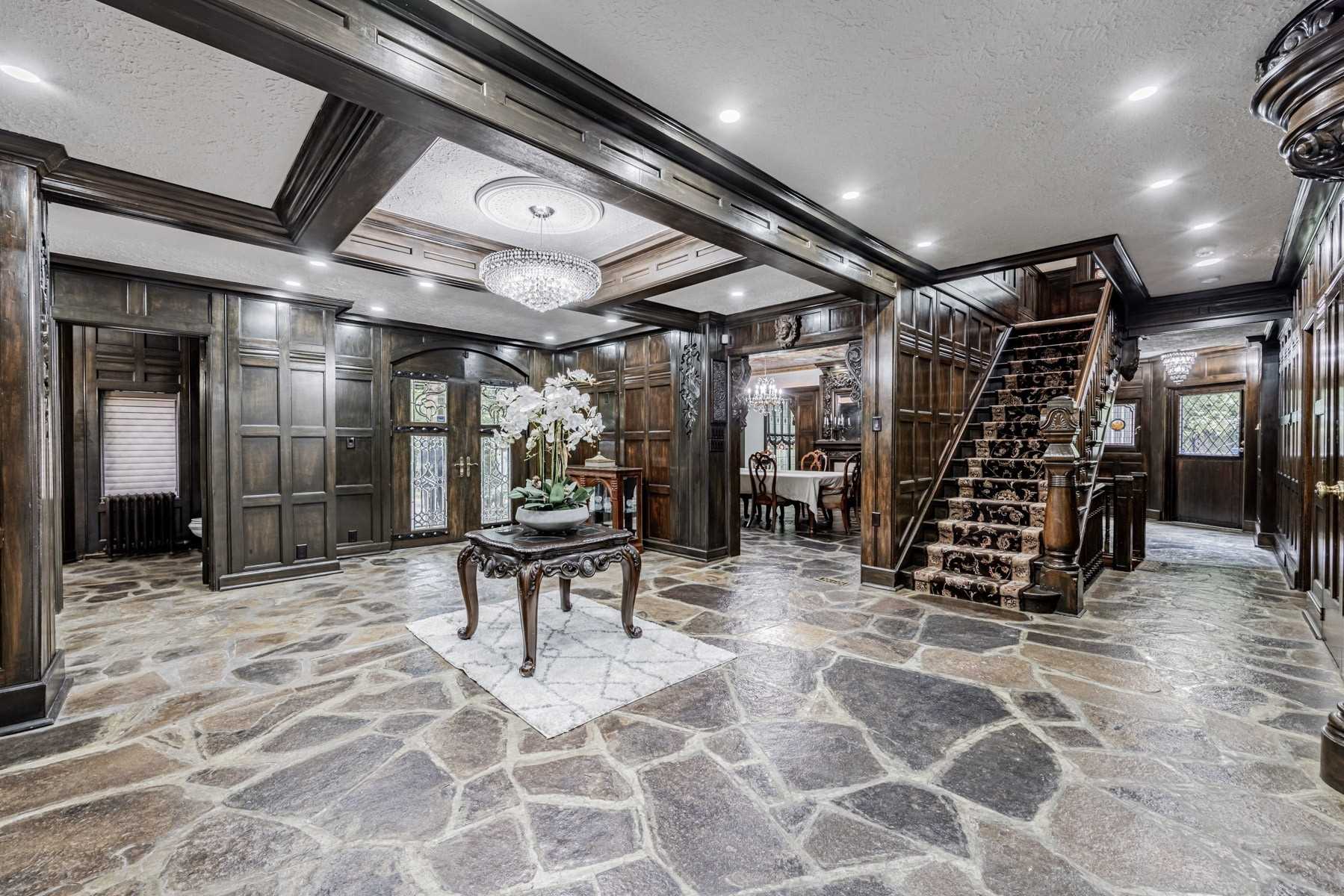 Listing W5847442 - Large Photo # 11