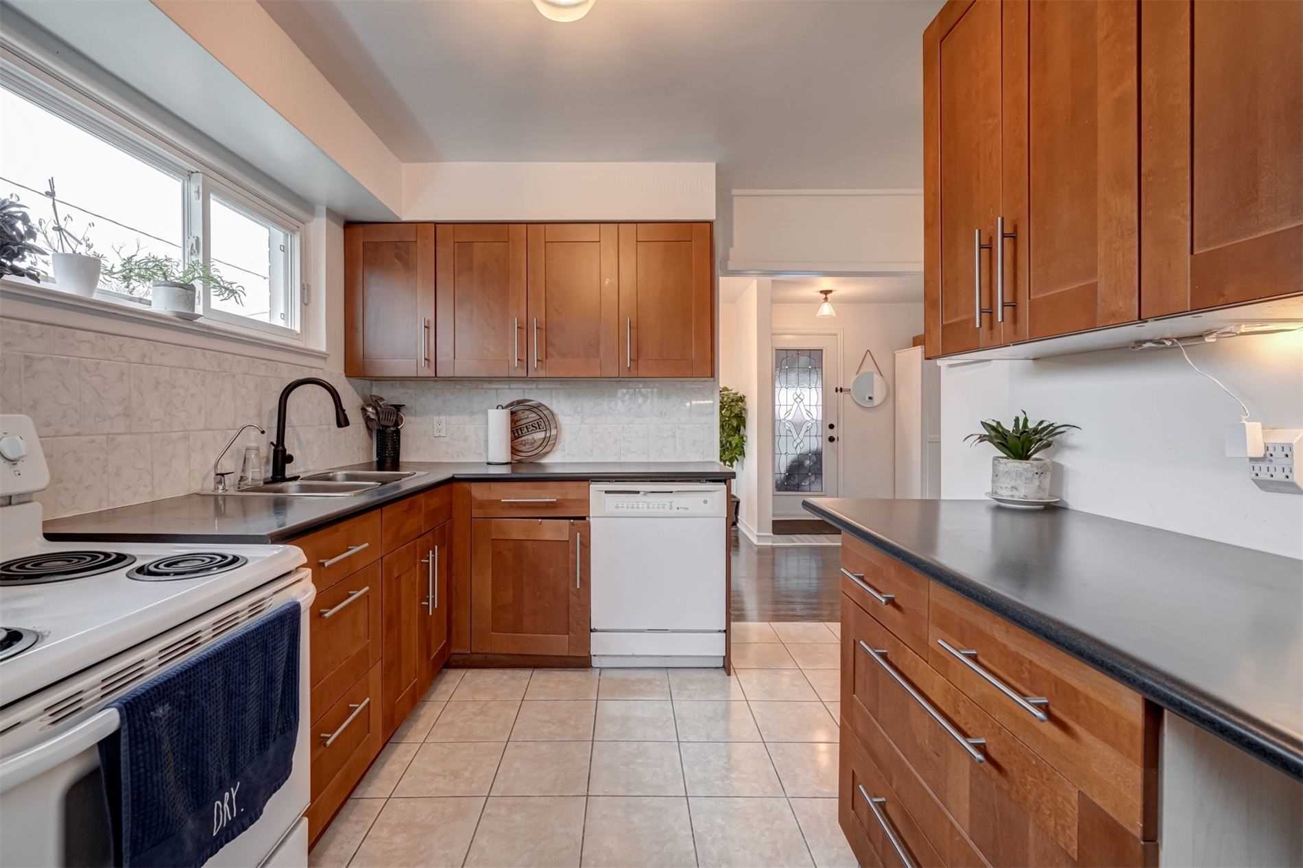 Listing W5847704 - Large Photo # 9