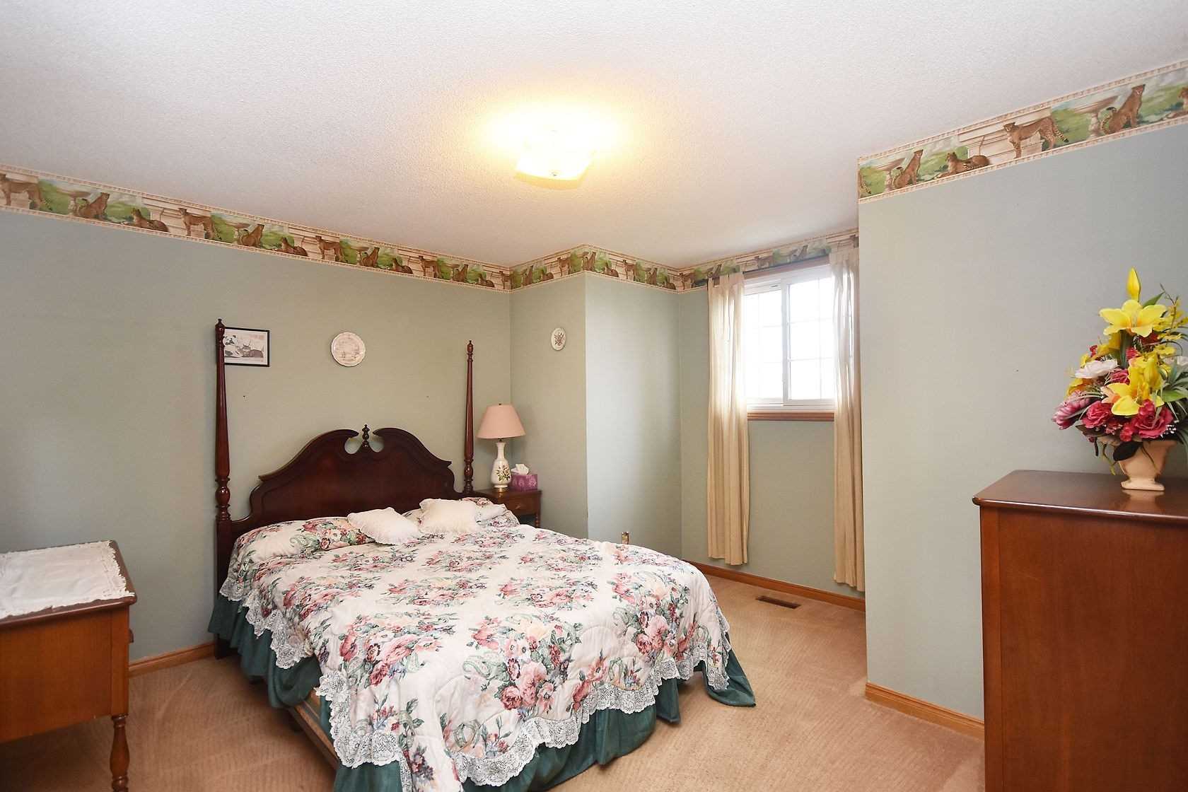 3246 Trelawny Circle
