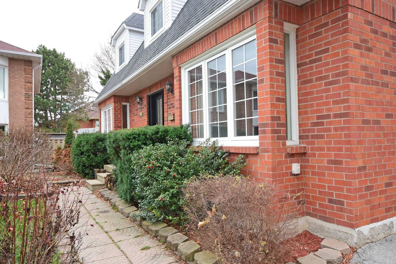 3246 Trelawny Circle