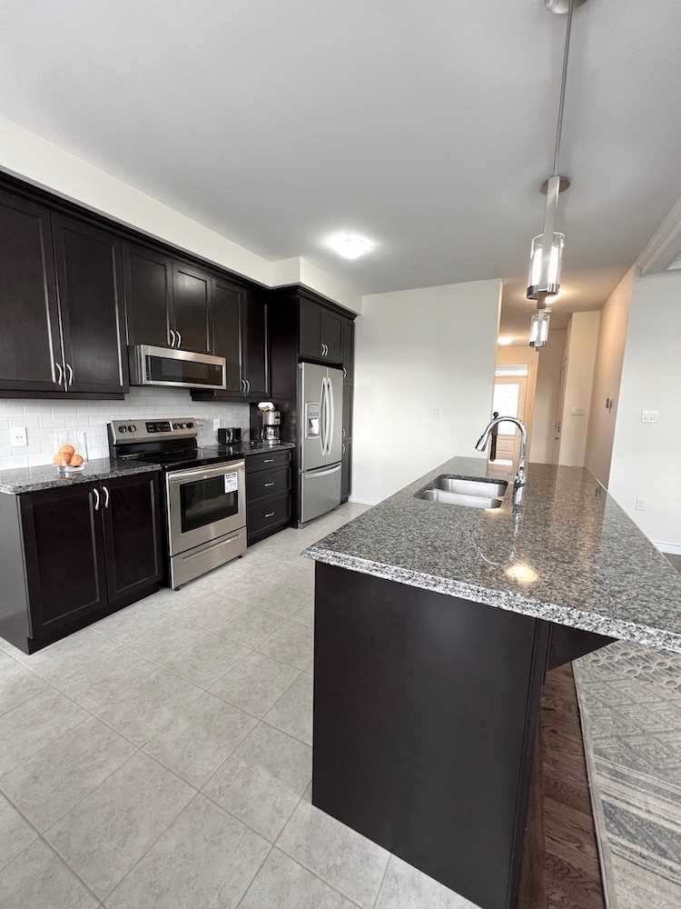 3474 Vernon Powell Dr