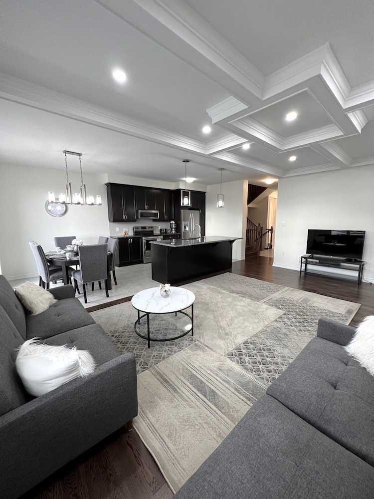 3474 Vernon Powell Dr