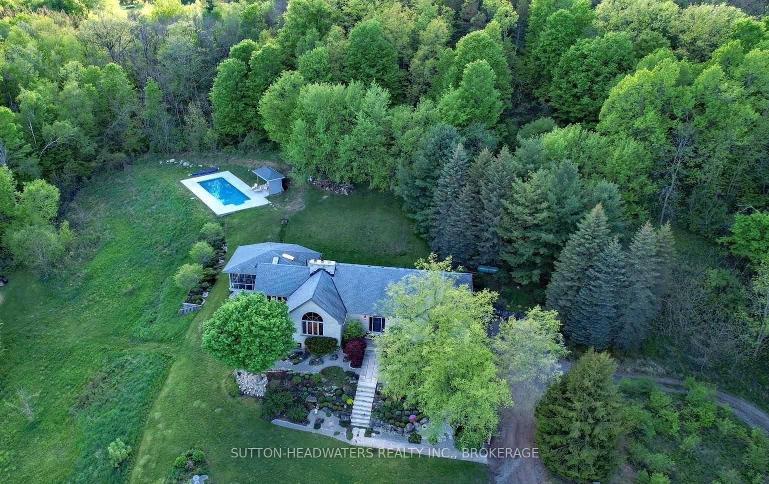 Listing W5849063 - Large Photo # 1