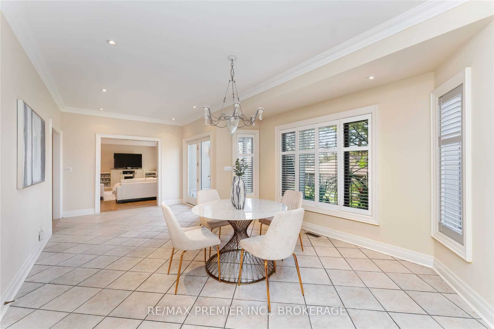Listing W5849349 - Large Photo # 12
