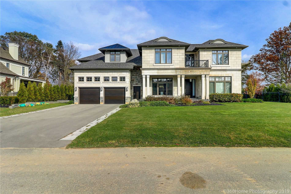 9 Lambert Common, Oakville