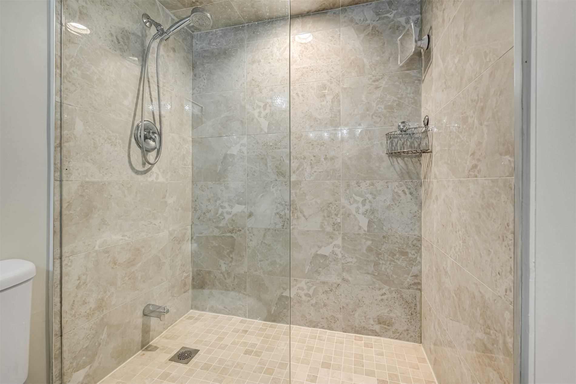 Listing W5851117 - Large Photo # 22