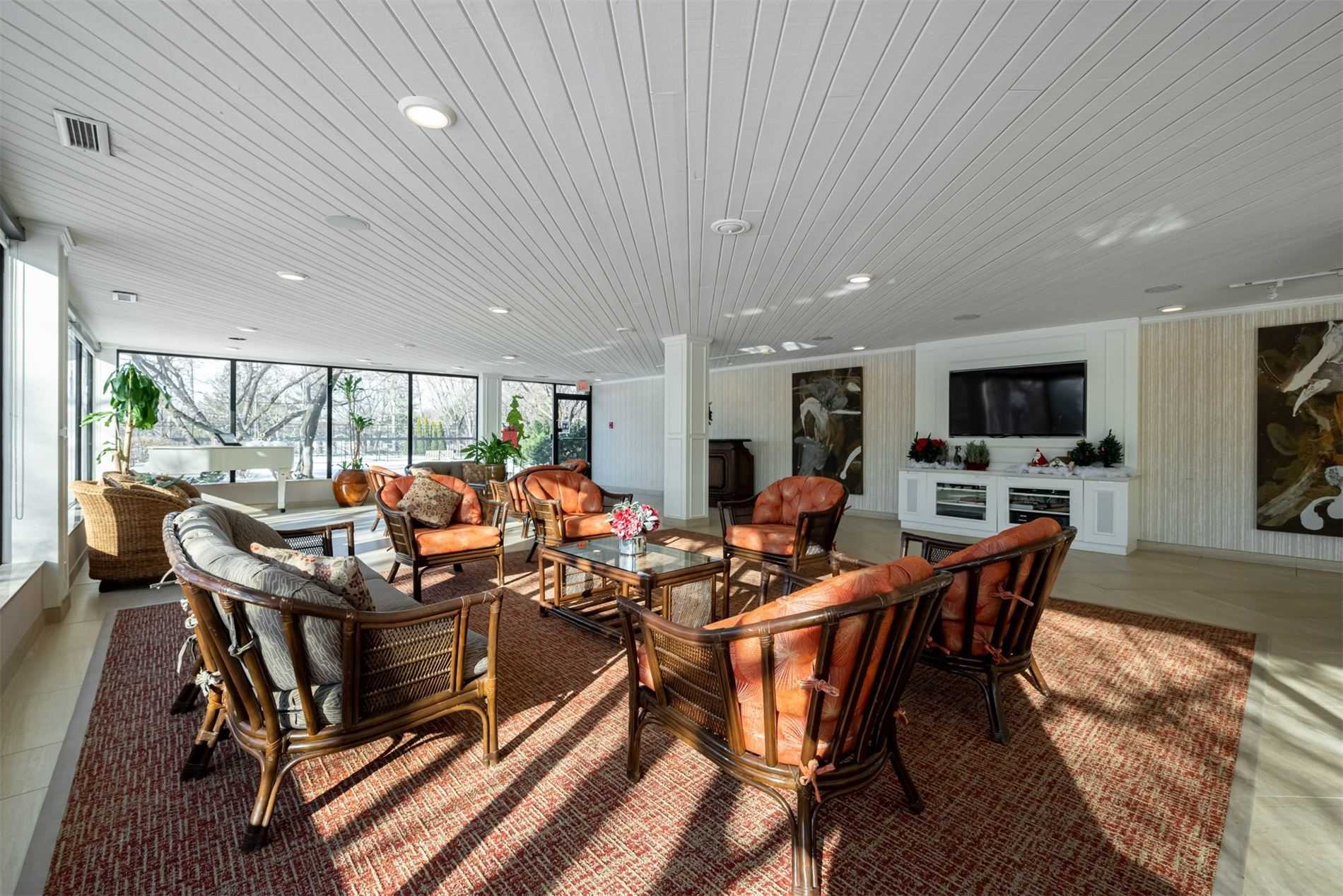 Listing W5851117 - Large Photo # 35