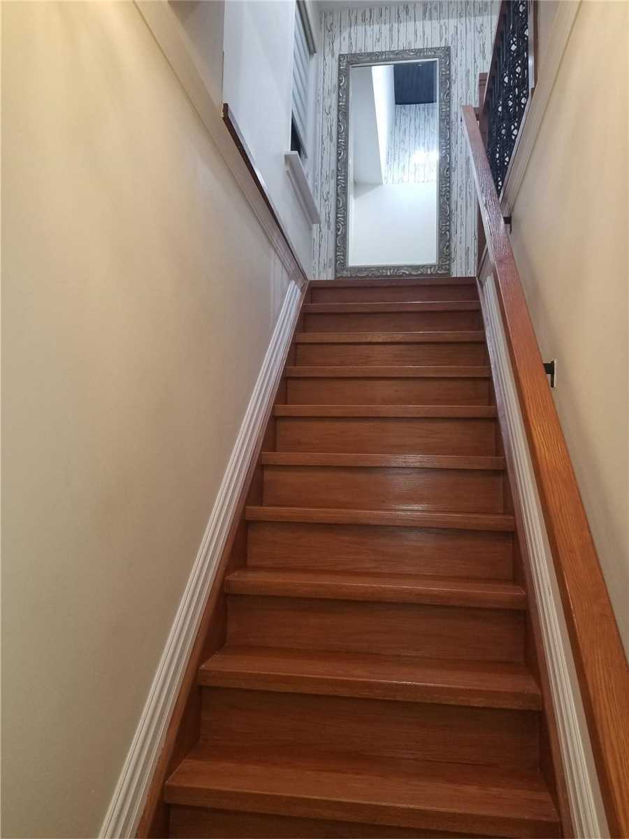 35 Dayton Avenue
