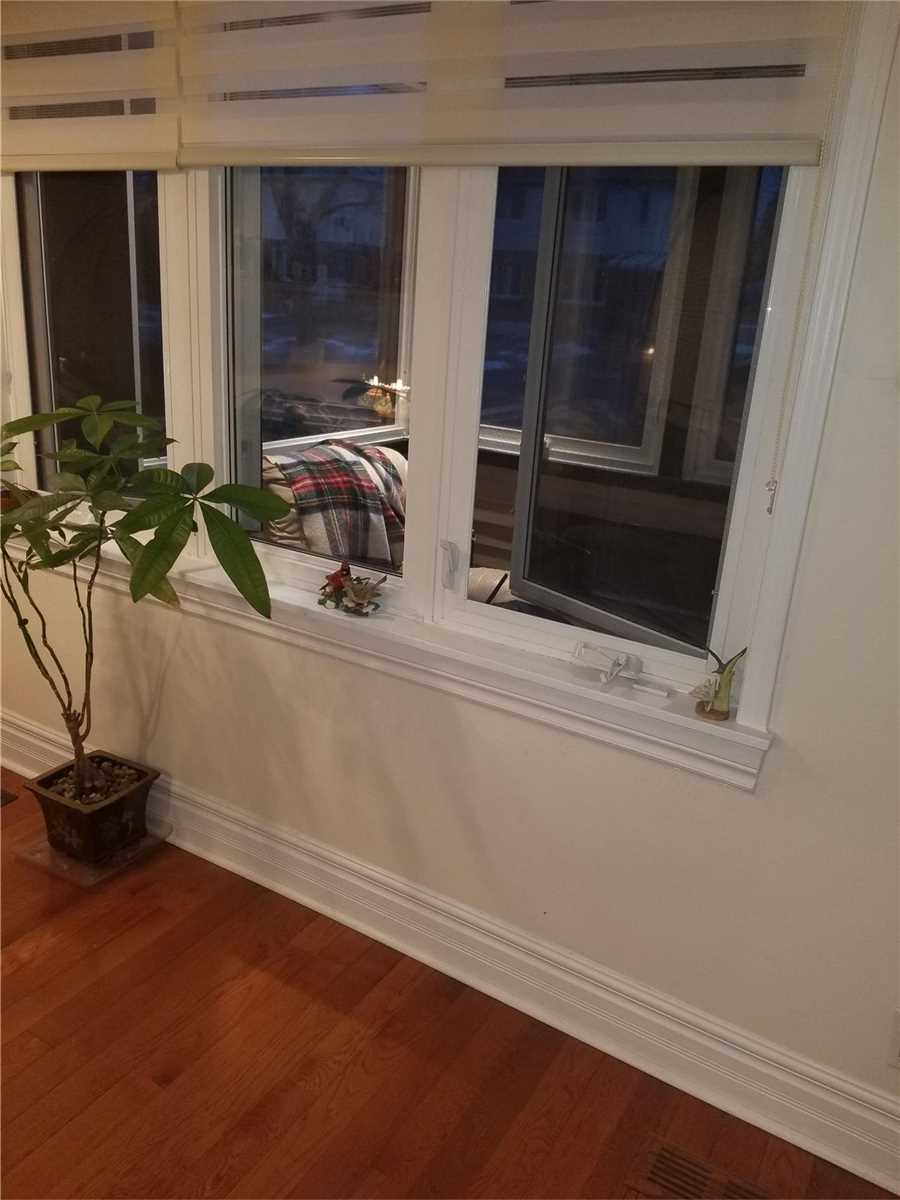 35 Dayton Avenue