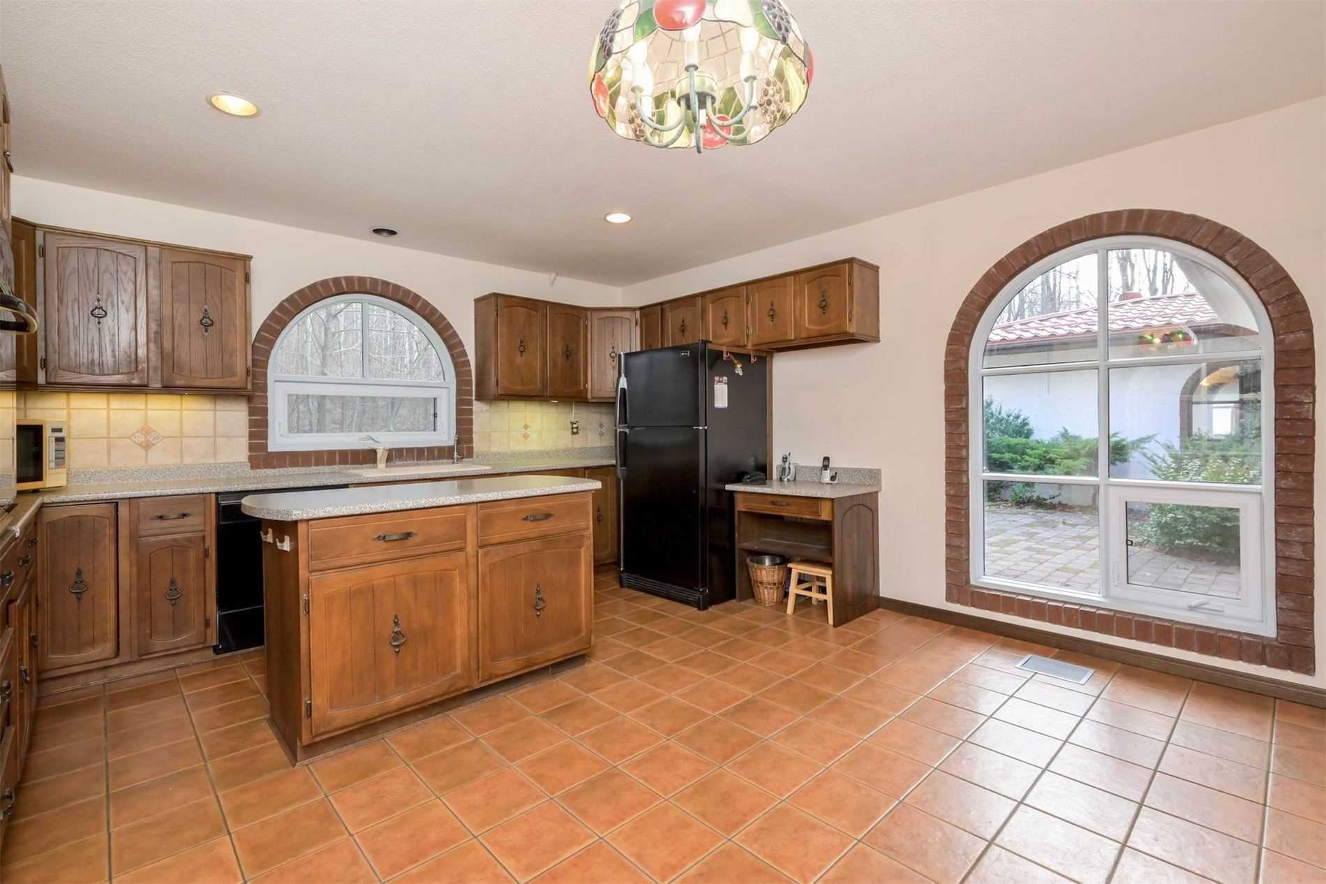 Listing W5852272 - Large Photo # 4