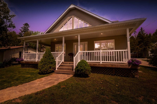 25 Old Pavilion Rd, Caledon