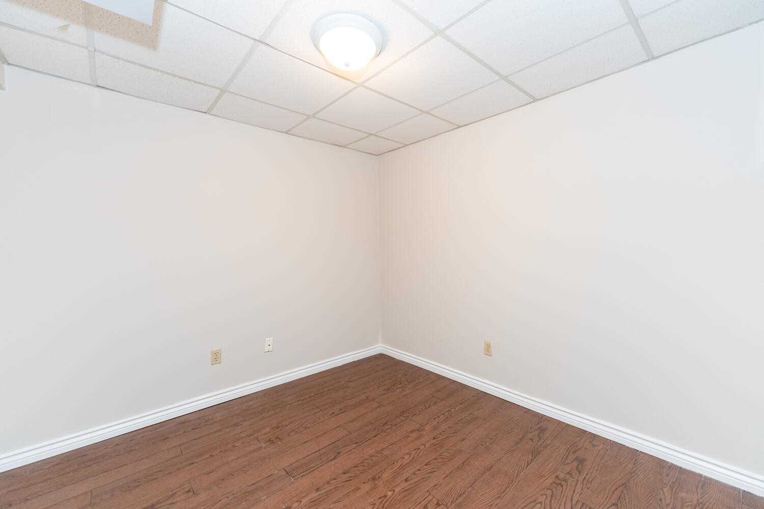 Listing W5852670 - Large Photo # 29