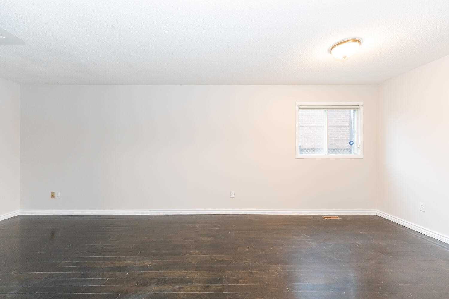 Listing W5852670 - Large Photo # 5