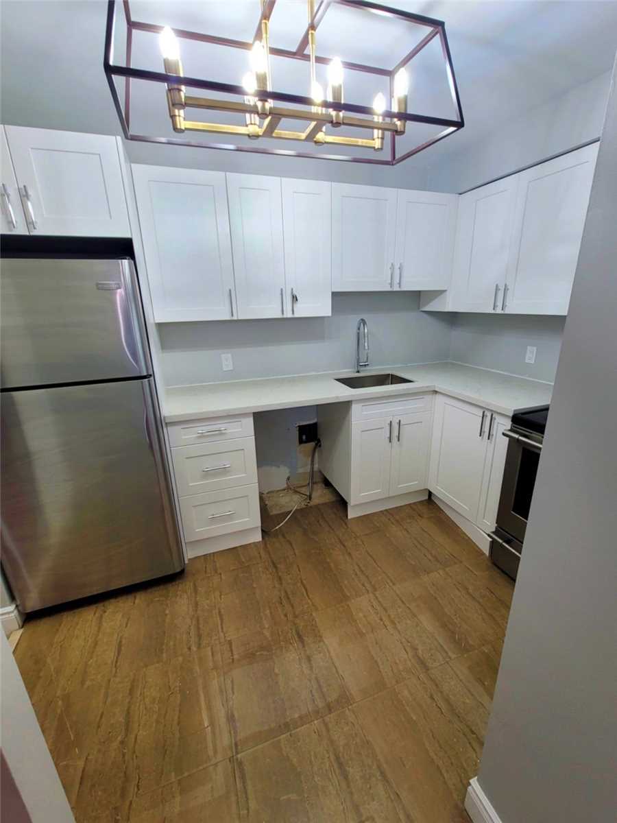 Listing W5852713 - Large Photo # 14