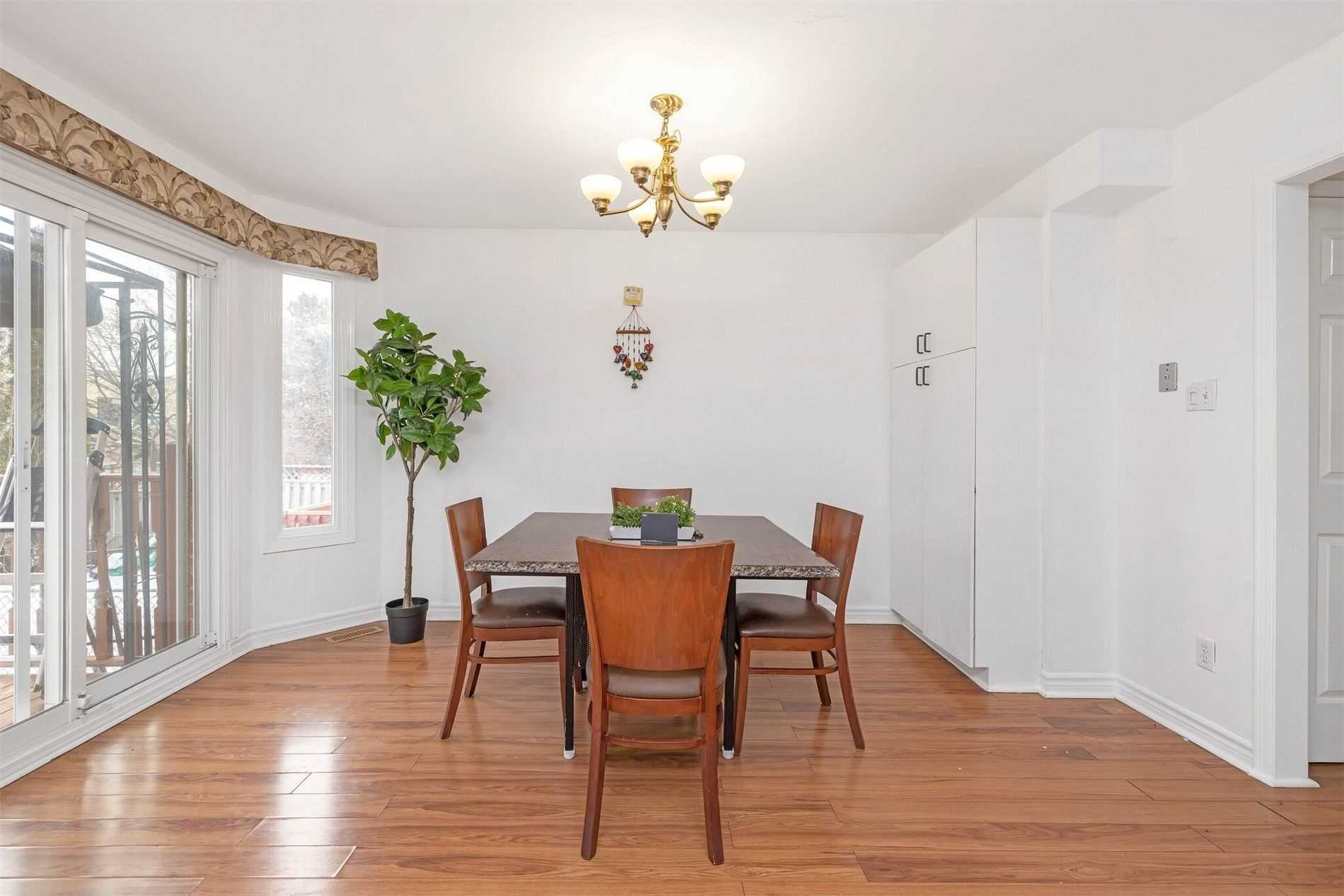 Listing W5852780 - Large Photo # 21
